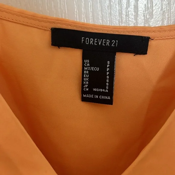 Forever 21 orange satin dress - Picture 3 of 3